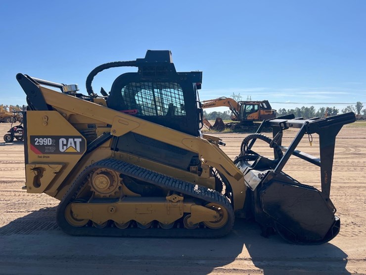 2019-caterpillar-299d2-xhp-image-4