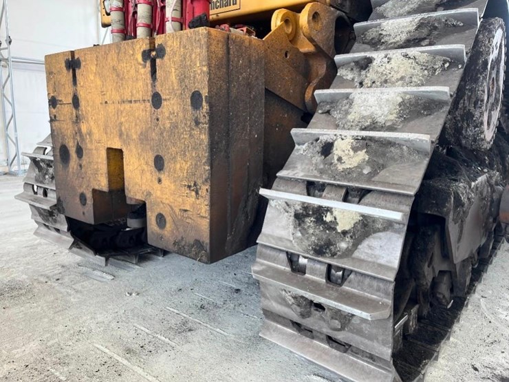 2017-caterpillar-d11t-image-75