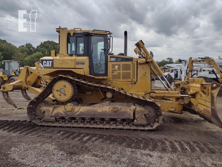 2008-caterpillar-d6t-lgp-image-3