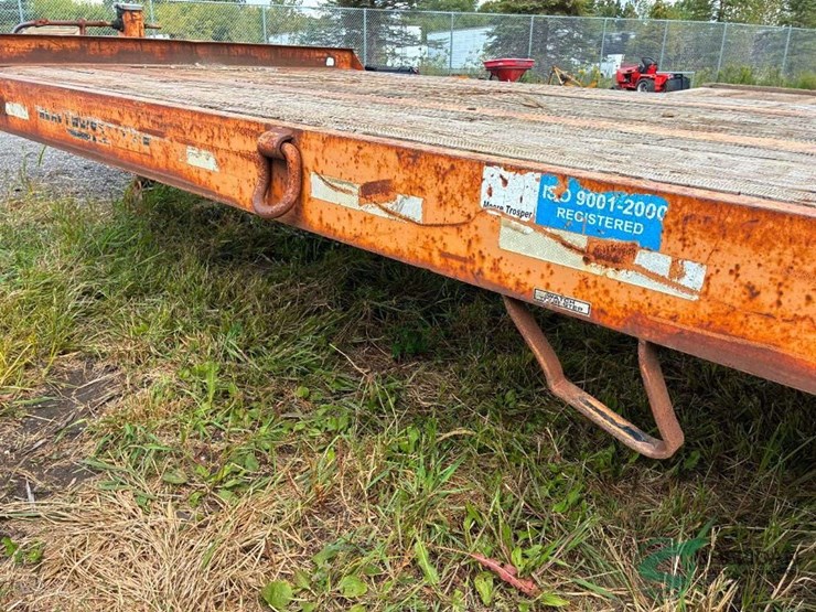 2002-20ft-deck-with-5ft-beaver-tail-tandem-dually-equipment-trailer-image-15