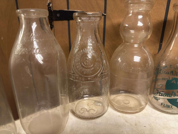 (14)-milk-bottles-image-3