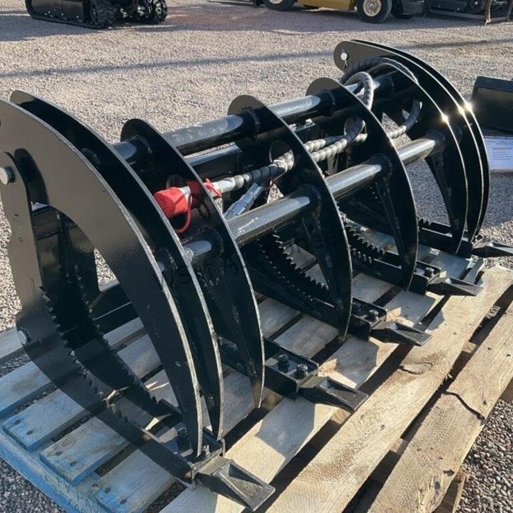 2025 GIYI MCLG60 44IN GRAPPLE FOR STAND UP SKID