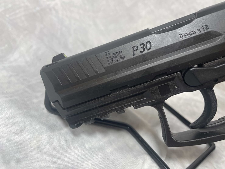 #4804-•-heckler-&-koch-p30-(v1)-9mm-luger-pistol,-sn:-129-135310-image-16