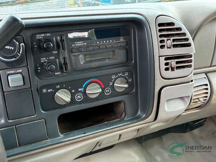 2000-chevrolet-c3500-pickup-truck,-vin-#-1gbjc34r1yf437945-image-28