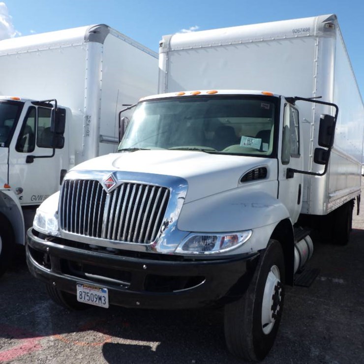 2018 INTERNATIONAL DURASTAR 4300