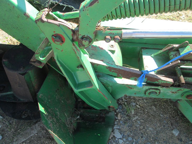 2010-john-deere-285-image-10