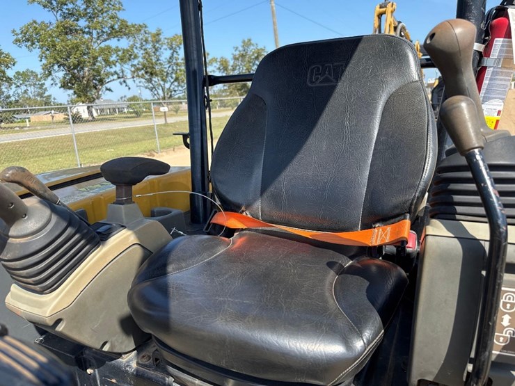 2018-caterpillar-303.5e2-cr-image-28