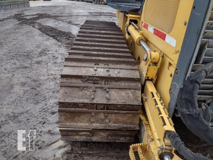 2005-deere-450j-lgp-image-37