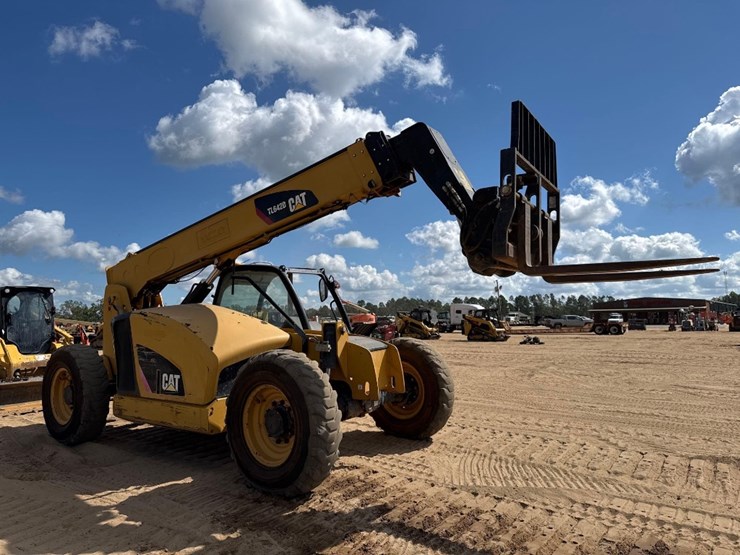 2016-caterpillar-tl642d-image-4