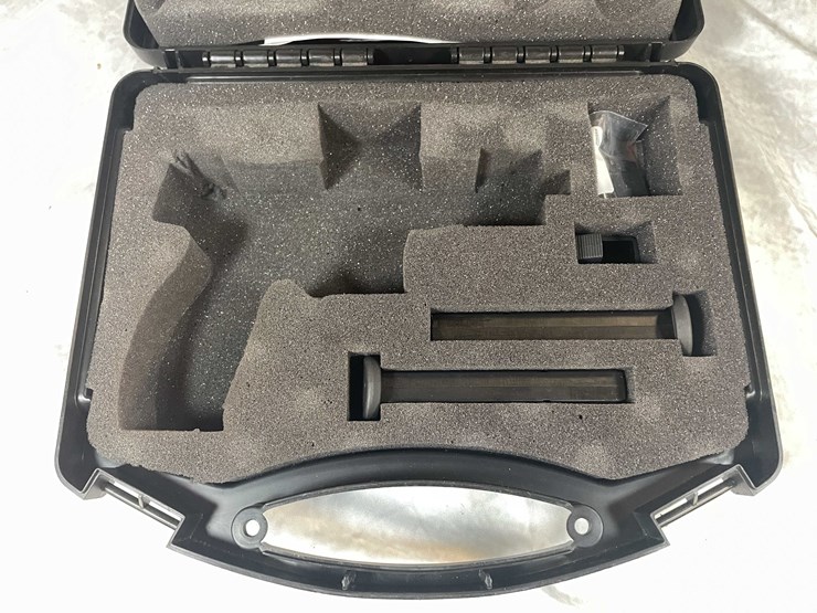 #4801-•-taurus-tx22-competition-22-lr-pistol,-sn:-1pt435457-image-26