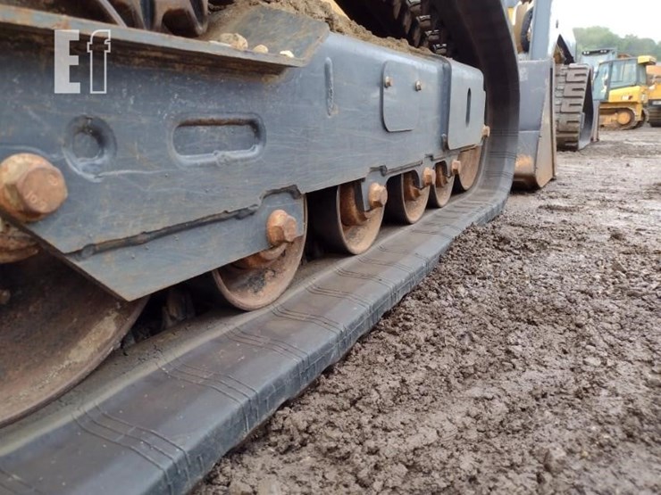 deere-325g-image-31