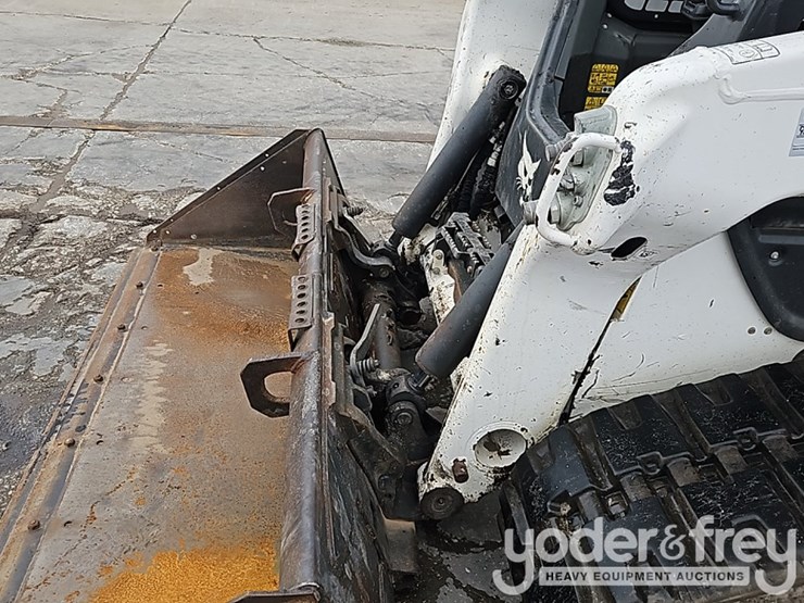 2021-bobcat-t76-image-16
