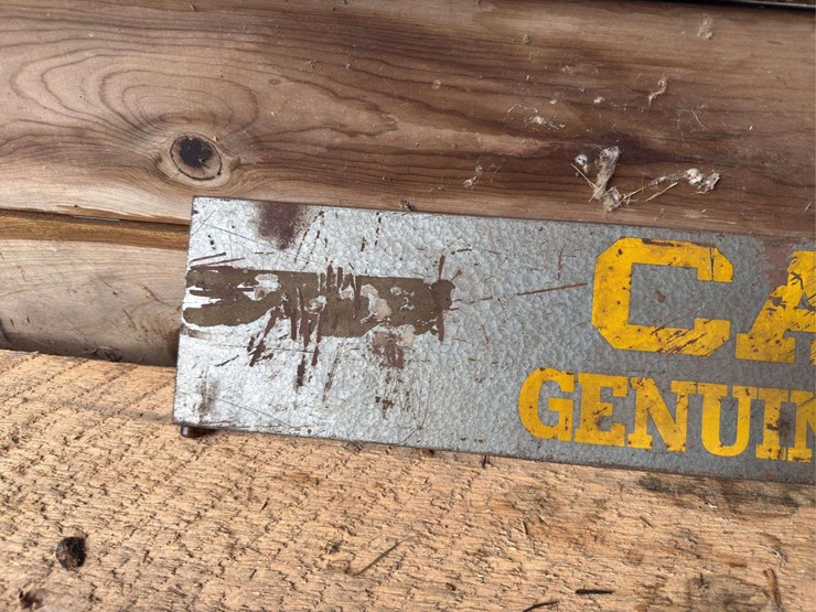 case-genuine-parts-image-2