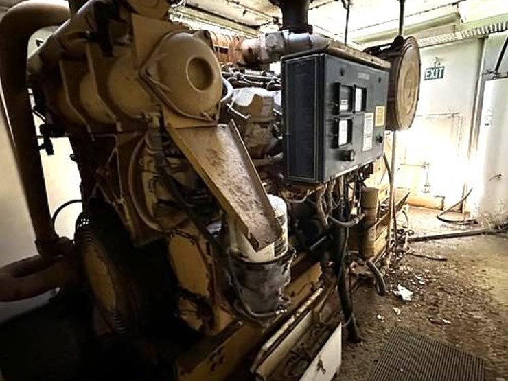 2001-caterpillar-3508-image-6