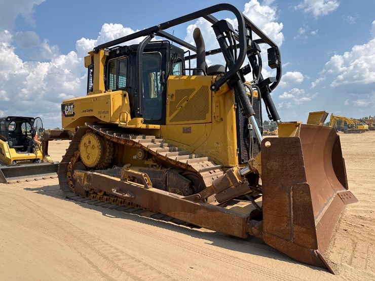 caterpillar-d6t-xl-image-4