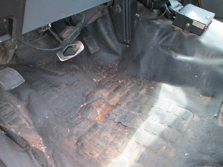 2015-ford-f350-image-29