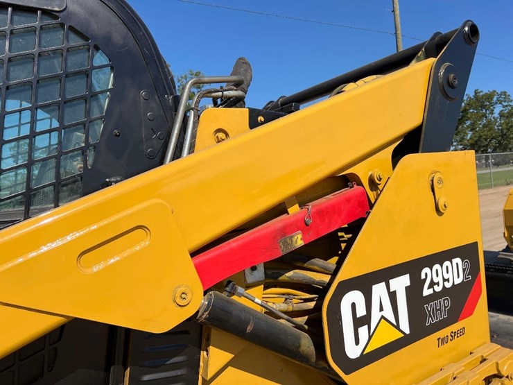 2019-caterpillar-299d2-xhp-image-20