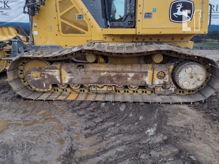 2020-deere-850l-lgp-image-21