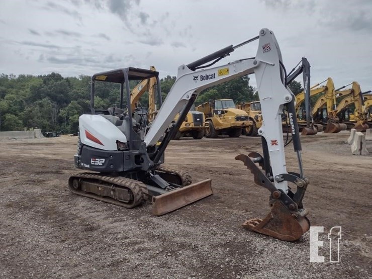 bobcat-e32i-image-50