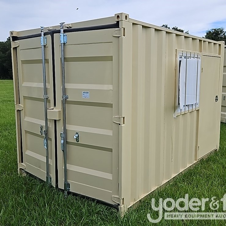 IR 11' Container, 1 Side Door, 1 Window