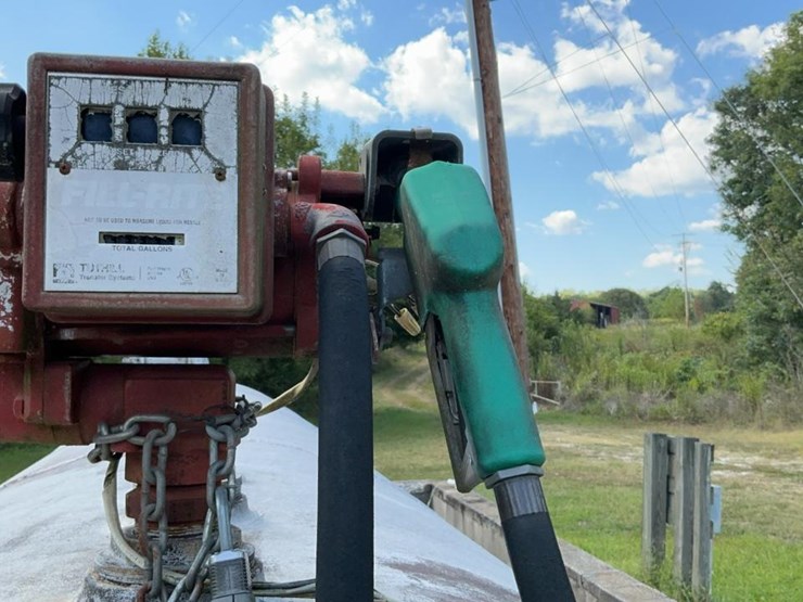 #202-•-fuel-tank-image-11