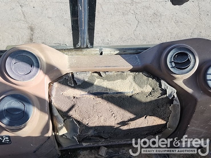 1996-john-deere-310d-image-29