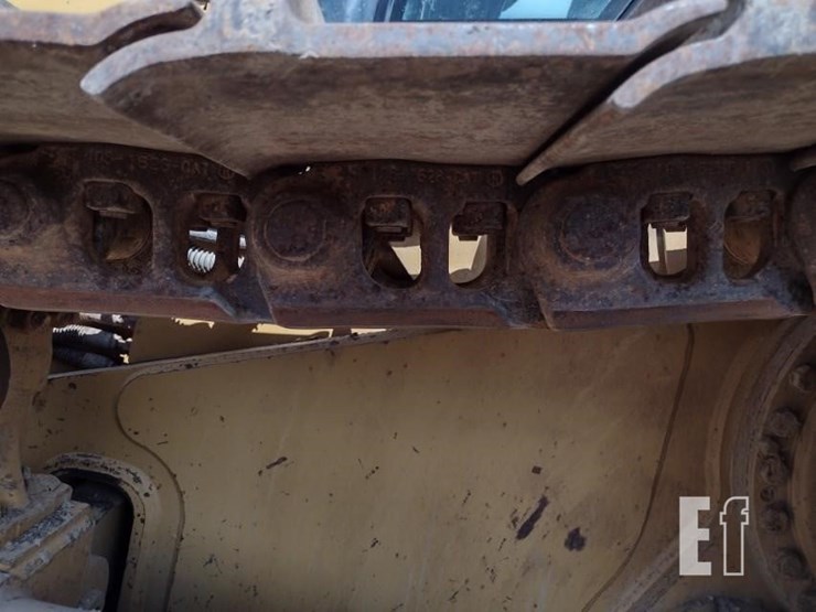 2015-caterpillar-d6n-xl-image-28
