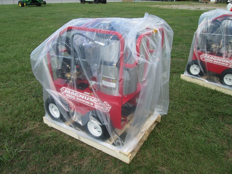 #29450-•-unused-2025-magnum-4000-series-hot-water-pressure-washer-253849-image-2