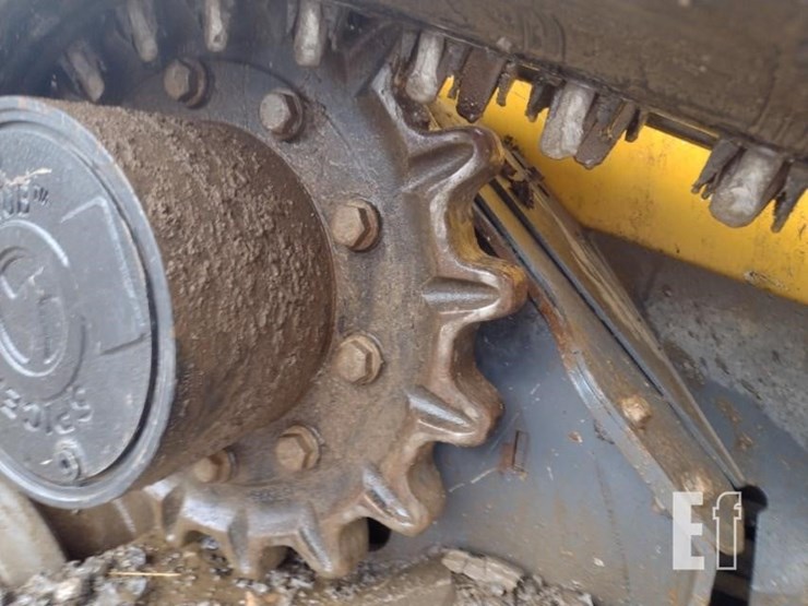 deere-333g-image-29