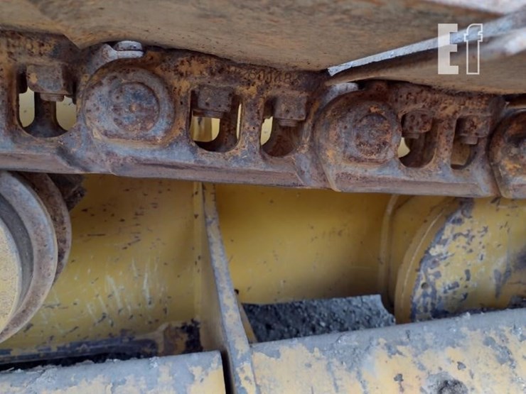 deere-650k-xlt-image-25