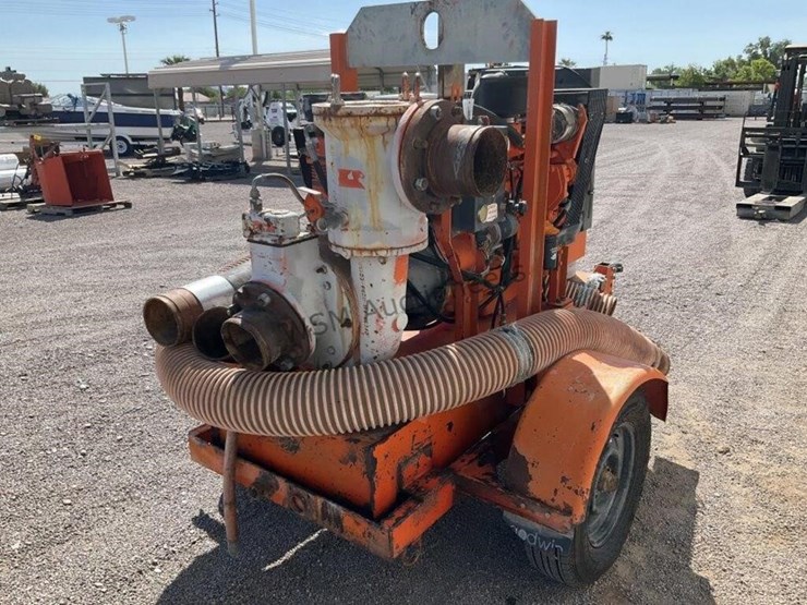 godwin-dri-prime-towable-concrete-pump-image-5