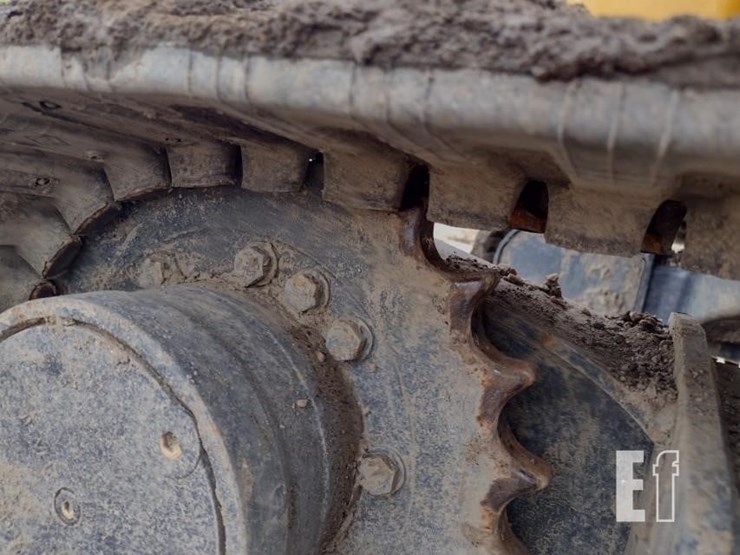 2022-deere-35g-image-38