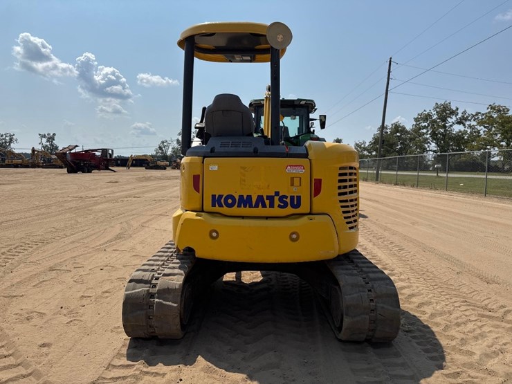 2023-komatsu-pc55mr-5-image-7