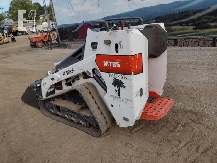 2020-bobcat-mt85-image-35
