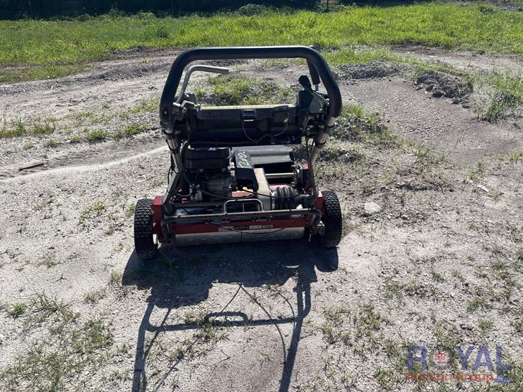 2020-toro-pro-sweep-vacuum-image-4