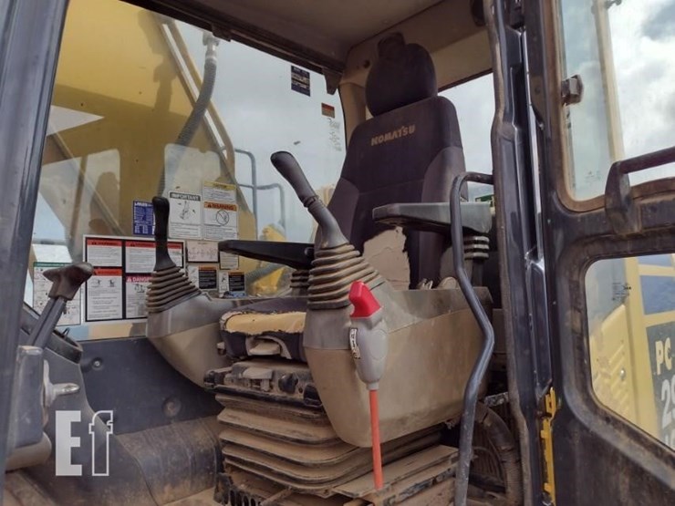 komatsu-pc290-lc-10-image-13