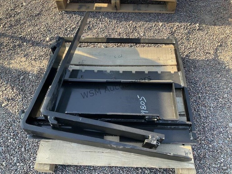 30in-forks-for-stand-up-skid-steer-image-5