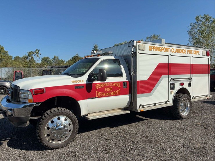 2002-ford-f550-image-1