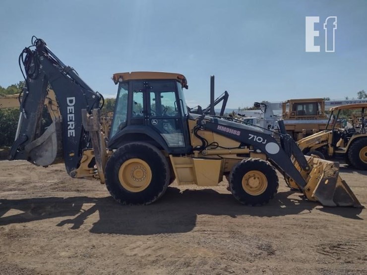 2010-deere-710j-image-3