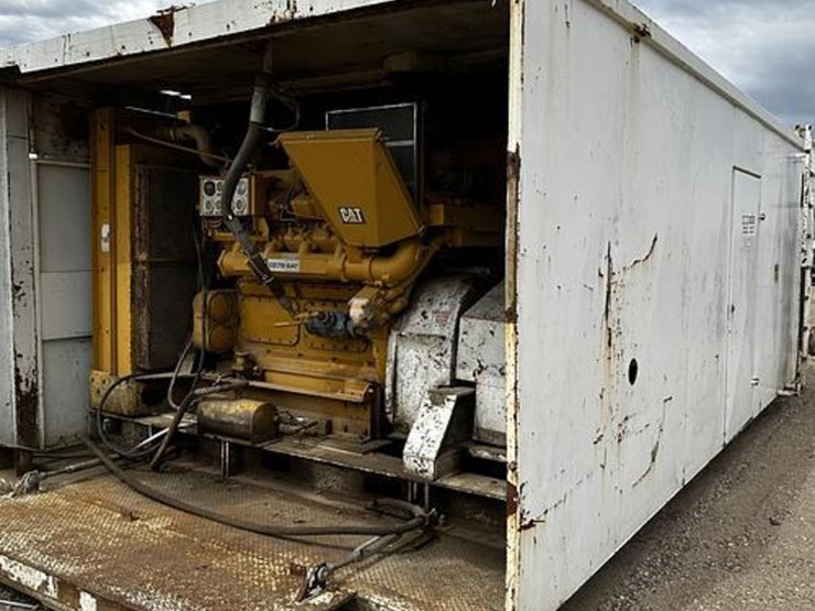 caterpillar-d379-image-13