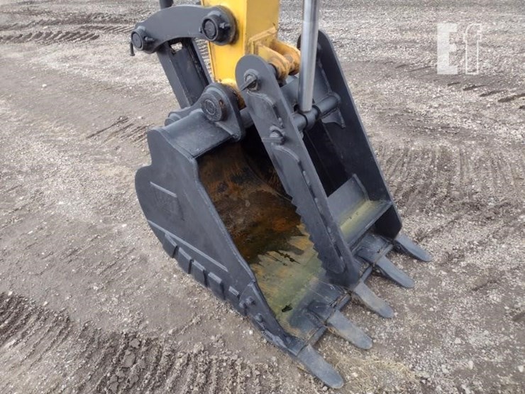 2019-caterpillar-307.5-image-16