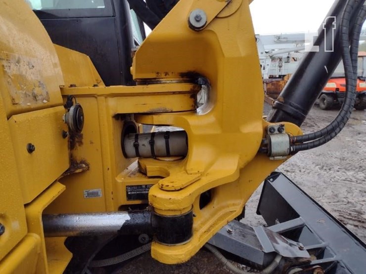 2017-caterpillar-308e2-cr-image-25