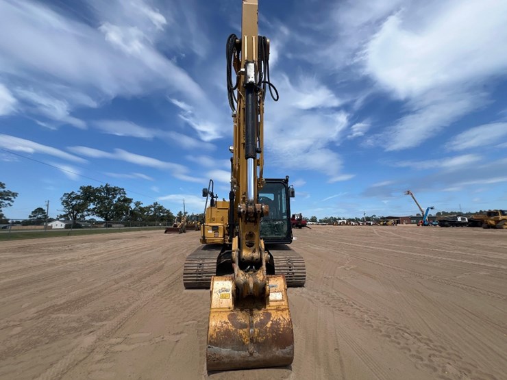 2016-caterpillar-313fl-image-7