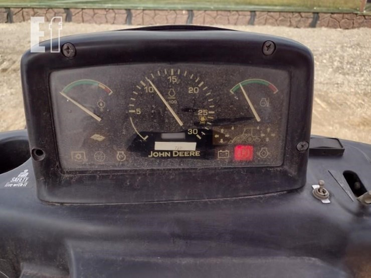 2005-deere-110-image-7