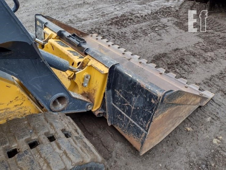 2023-deere-325g-image-17