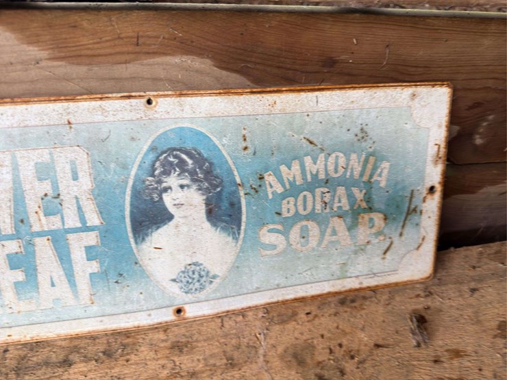 clover-leaf-soap-image-3