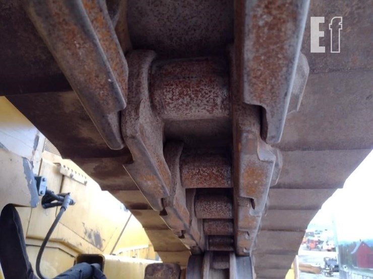 2008-caterpillar-d6t-lgp-image-30