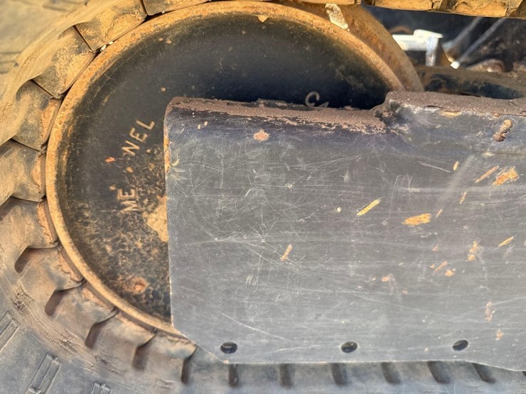 2019-caterpillar-303.5e2-cr-image-12