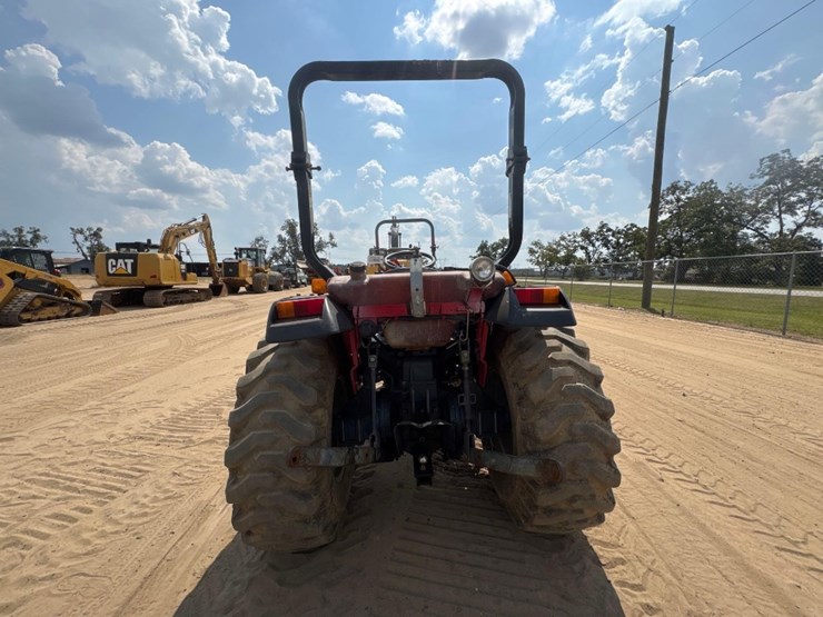 mahindra-2810-image-7
