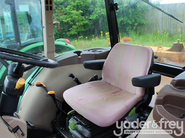 2009-john-deere-5093e-image-4